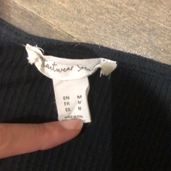 Black crop top. Streetwear society - Picture 4 of 4